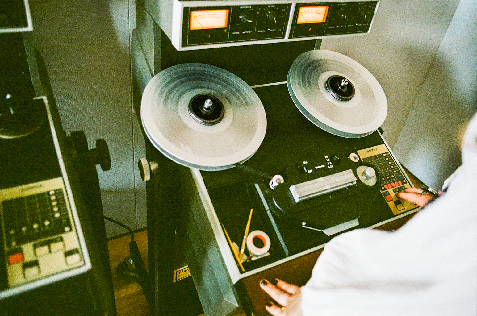 Heba Kadry Hears Dead Frequencies: On Curating Sounds and Amplifying Voices